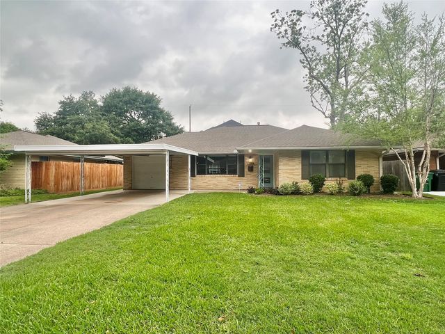 2106 Chippendale Rd, Houston, TX 77018
