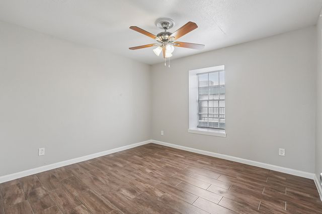 6718 De Moss Dr #42-386, Houston, TX 77074