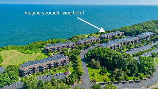 318 Fox Hill Drive, Baiting Hollow, NY 11933