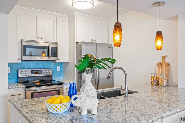 4150 Highway A1A #104, Vero Beach, FL 32963