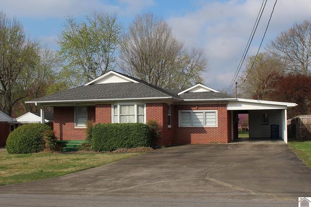 502 Whitnell Ave, Murray, KY 42071