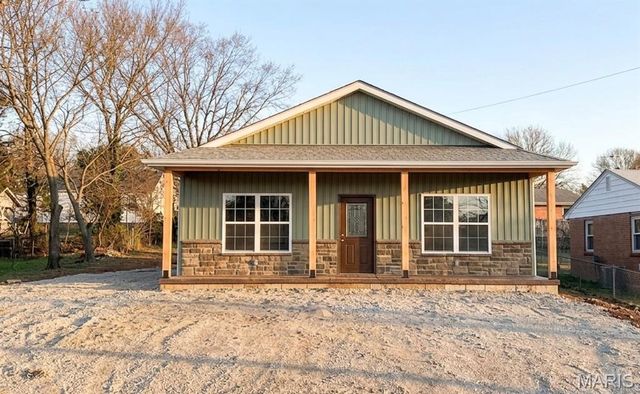 723 Mineral St, Potosi, MO 63664