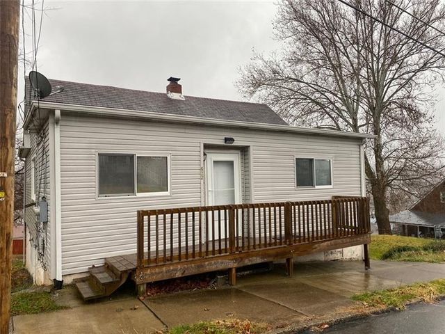 622 Giffin Ave, Canonsburg, PA 15317