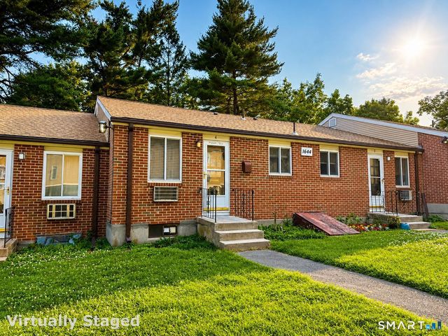 1644 Farmington Avenue #4, Farmington, CT 06085