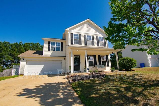4918 Yorkchester Dr, Fayetteville, NC 28314