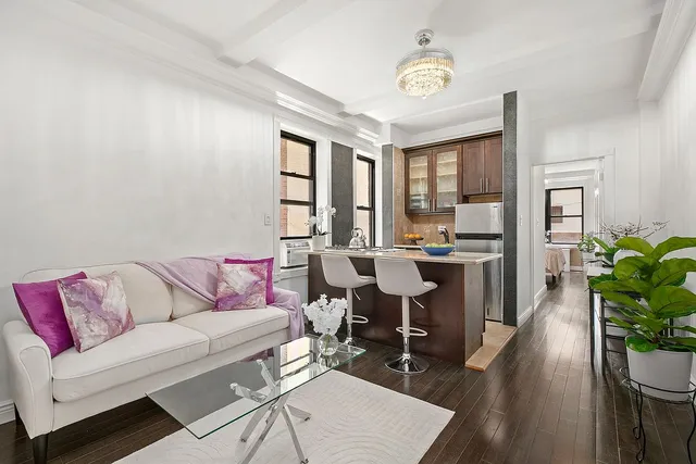 116 W  72nd St #10D, Manhattan, NY 10023