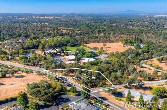 4 Gopher Rd, Oroville, CA 95966