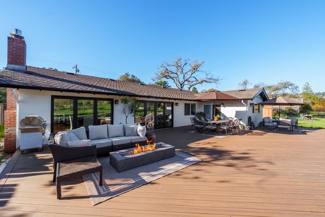 1100 Graham Hill Rd, Santa Cruz, CA 95060