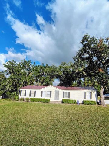 101 SE 298th St, Cross City, FL 32628