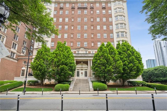 30 5th St   NE #105, Atlanta, GA 30308