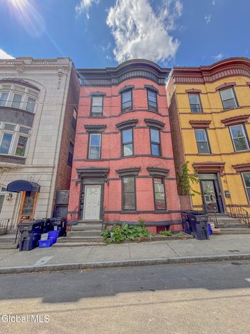 2425 5th Avenue, Troy, NY 12180