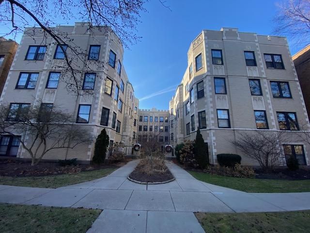 544 Sheridan Rd, Evanston, IL 60202