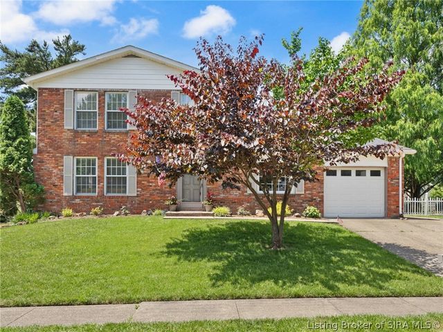 1010 Woodbourne Drive, New Albany, IN 47150