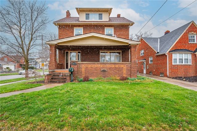 15720 Chatfield Ave, Cleveland, OH 44111