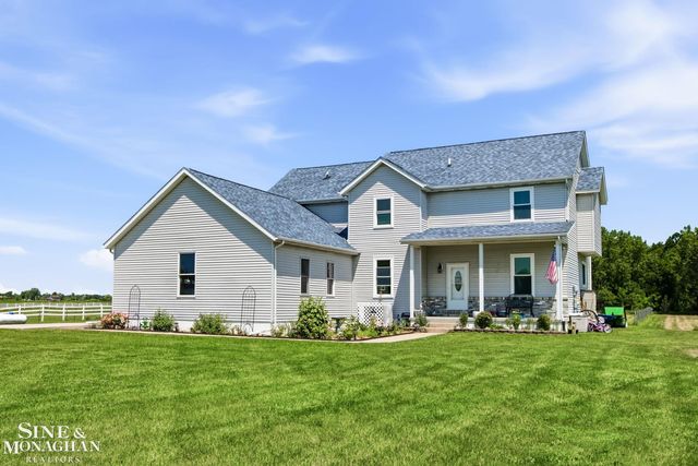 4426 Metcalf Rd, Fort Gratiot, MI 48059