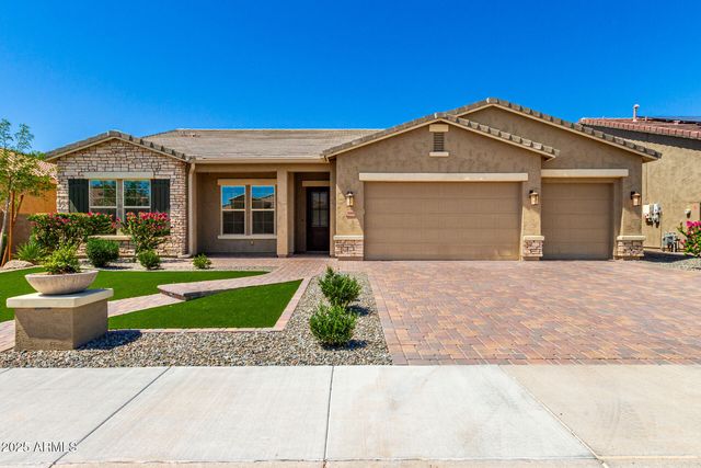 18908 W MONTEBELLO Avenue, Litchfield Park, AZ 85340