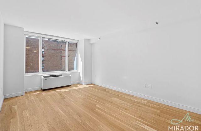 60 23rd St #842, New York, NY 10010