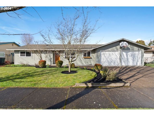 1412 Larch St, Forest Grove, OR 97116
