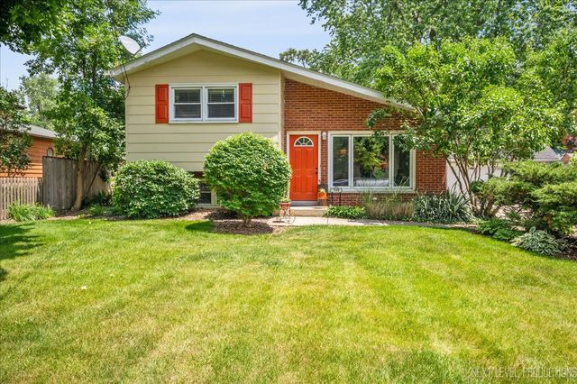109 S  WESTERN AVE, BARTLETT, IL 60103