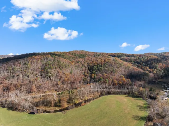 Gardner Rd, Princeton, WV 24740