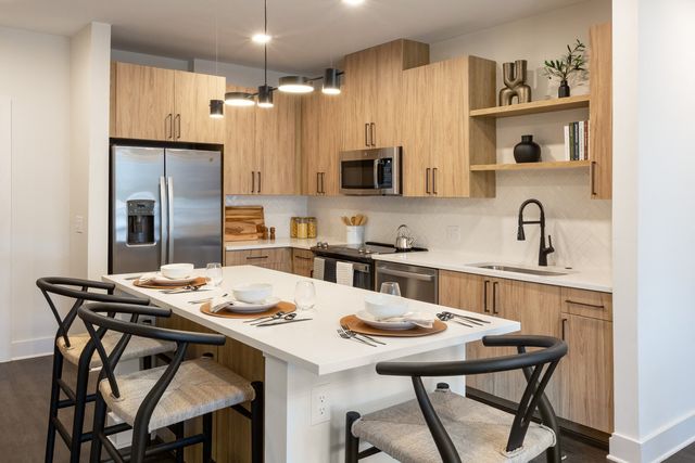 2175 American Dr #146, Atlanta, GA 30341