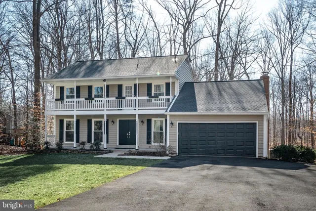 7779 Fern Oak Ct, Manassas, VA 20112