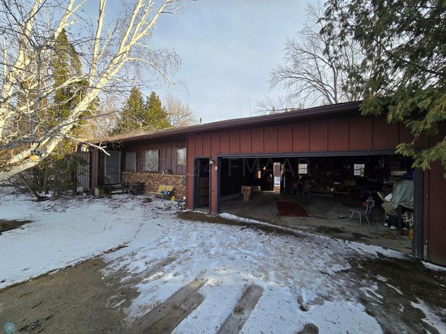 1497 210th Ave N, Perley, MN 56574