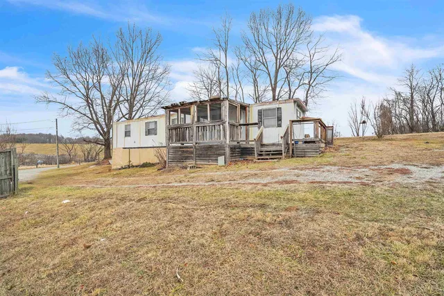 5125 Cooks Ln, Dublin, VA 24084