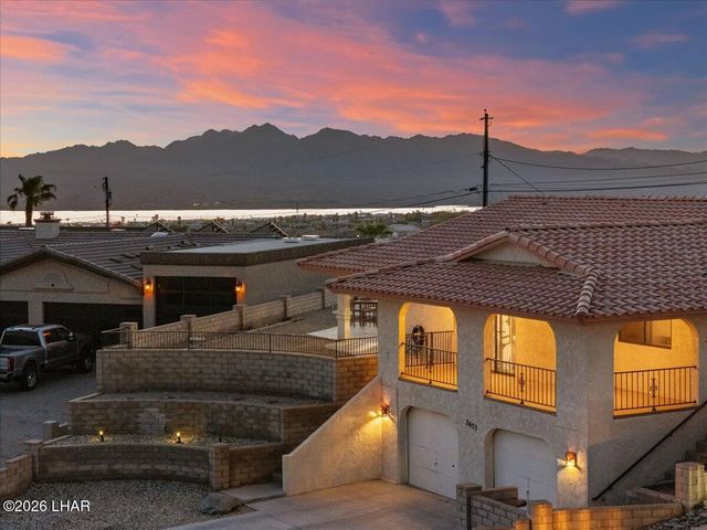 2633 Beverly Glen Ln, Lake Havasu City, AZ 86403