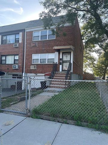 11702 227th St, Jamaica, NY 11411