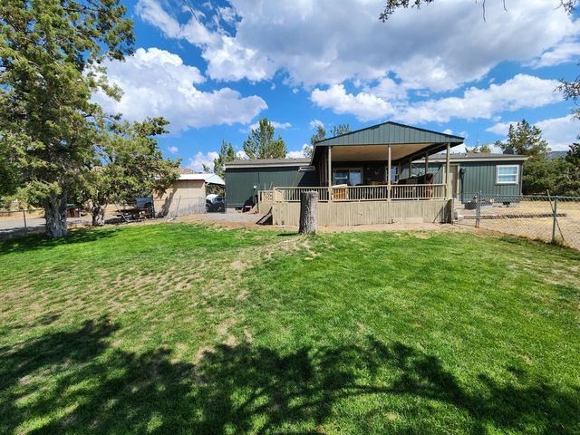 14261 SW Sage Dr, Powell Butte, OR 97753