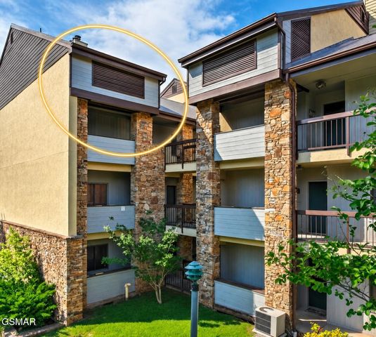 1130 Ski View Dr #305, Gatlinburg, TN 37738