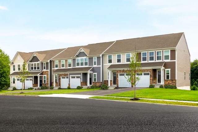 Roxbury Grande with Finished Basement Plan in Princeton Pike Towns, Lawrence Township, NJ 08648