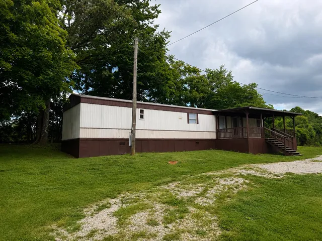 486 Old Happy Top Rd, Monticello, KY 42633