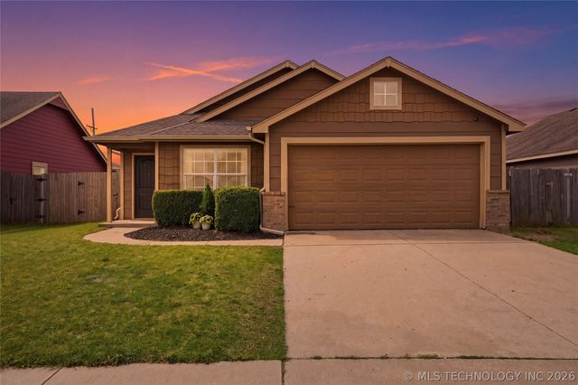 8734 E  160th Pl S, Bixby, OK 74008