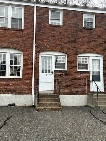 16 Colony Rd #16, West Springfield, MA 01089
