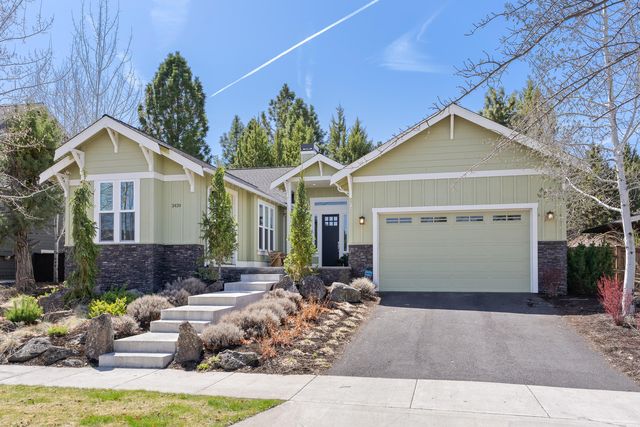 3439 Bryce Canyon Ln, Bend, OR 97703