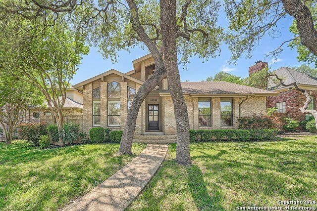 15735 DEER CRST, San Antonio, TX 78248