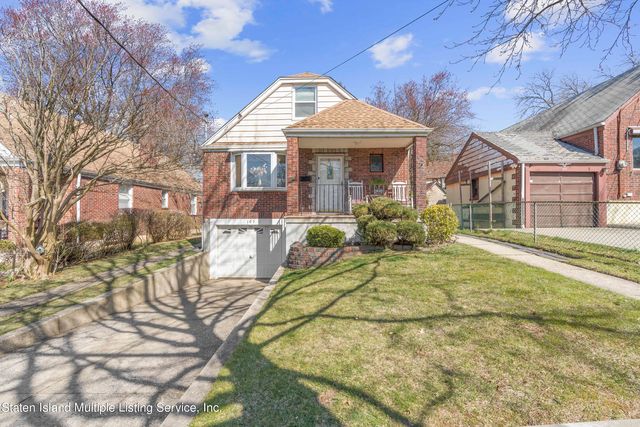 109 Governor Rd, Staten Island, NY 10314