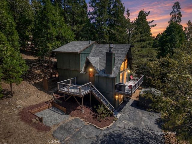 27230 Peninsula Dr, Lake Arrowhead, CA 92352