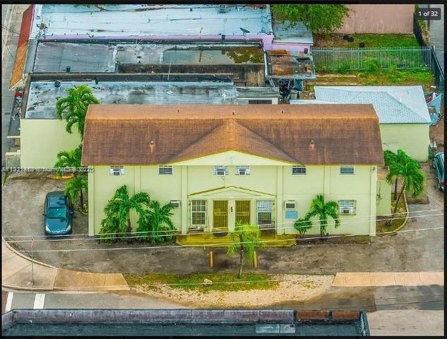 1500 NW 69th Ter, Miami, FL 33147