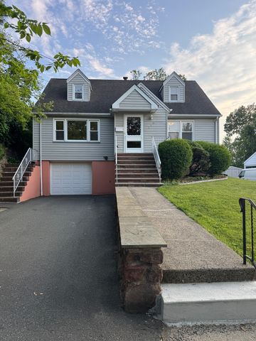 243 Donaldson Ave, Rutherford, NJ 07070