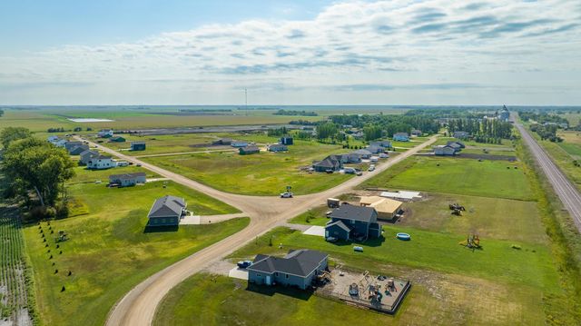 104 Andy Ave, Colfax, ND 58018