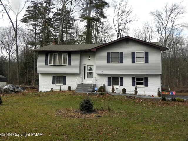 52 Bull Pine Rd, East Stroudsburg, PA 18301