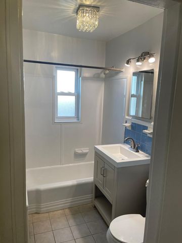 1712 21st Rd   N #3, Arlington, VA 22209