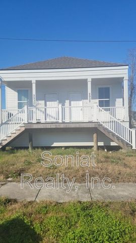 2932 Spain St, New Orleans, LA 70122