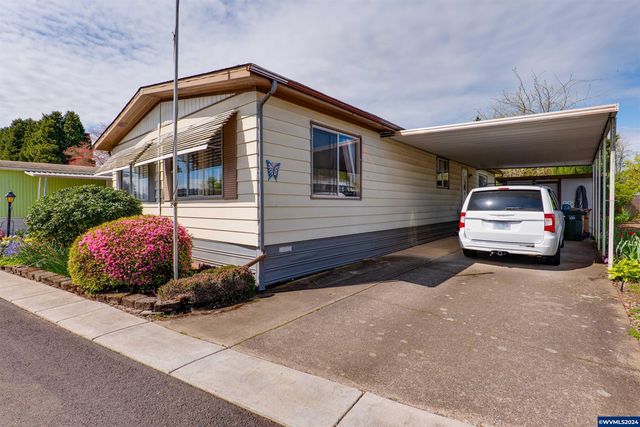 1225 W  10th Ave #44, Junction City, OR 97448