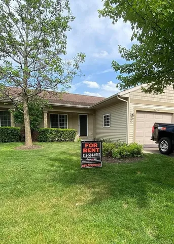 2624 Cascade Place Dr SE, Grand Rapids, MI 49546