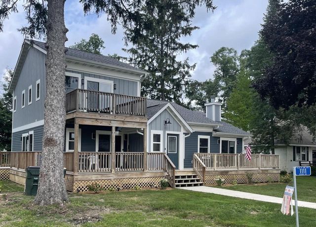 1111 Rosebud AVENUE, Twin Lakes, WI 53181