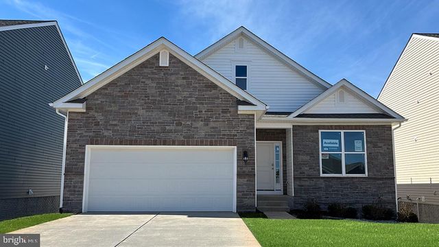 133 Woodford Dr, Stephens City, VA 22655